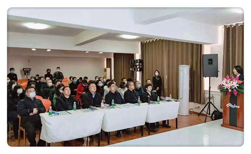 市政法委副书记云鹏到我校调研指导